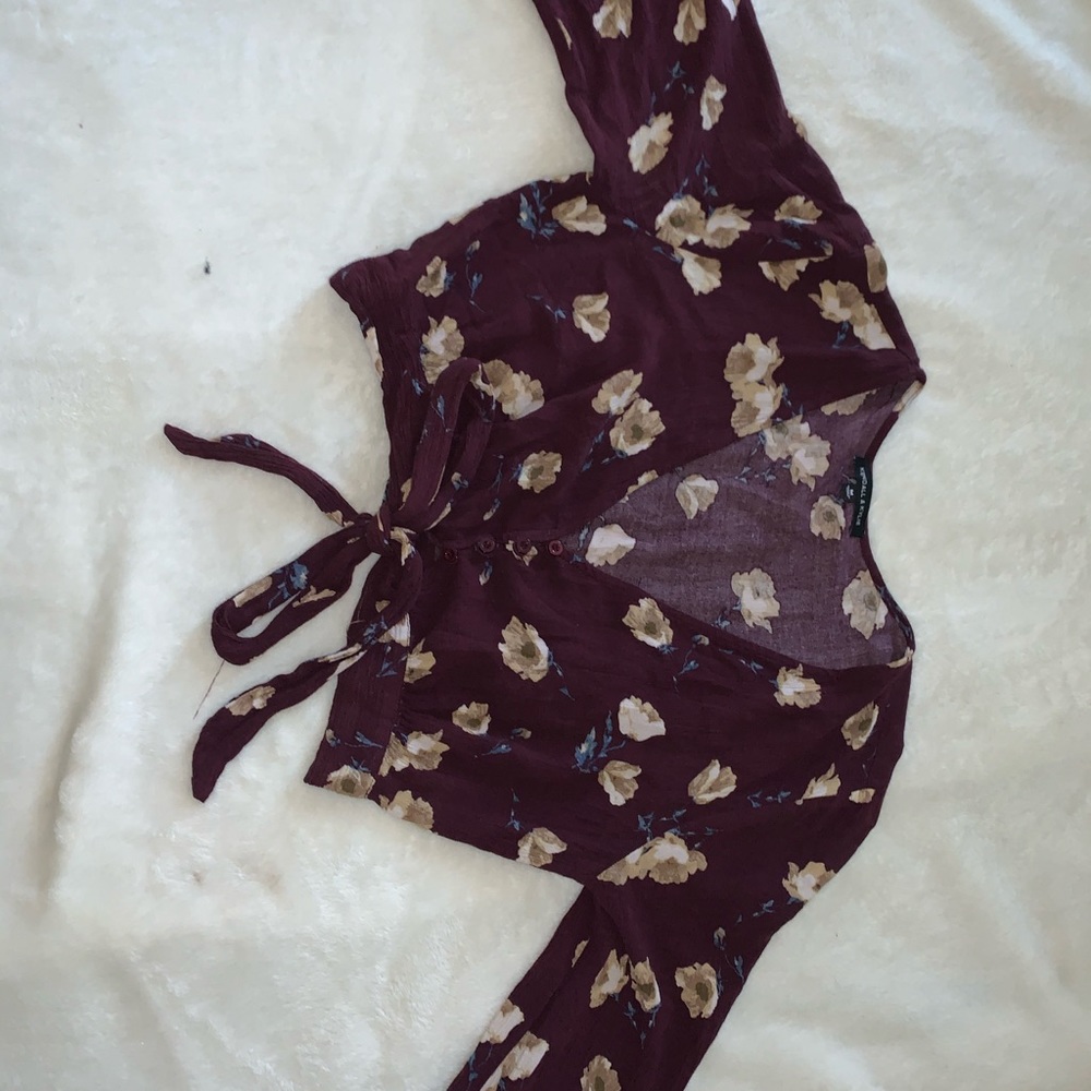 Long sleeve floral top